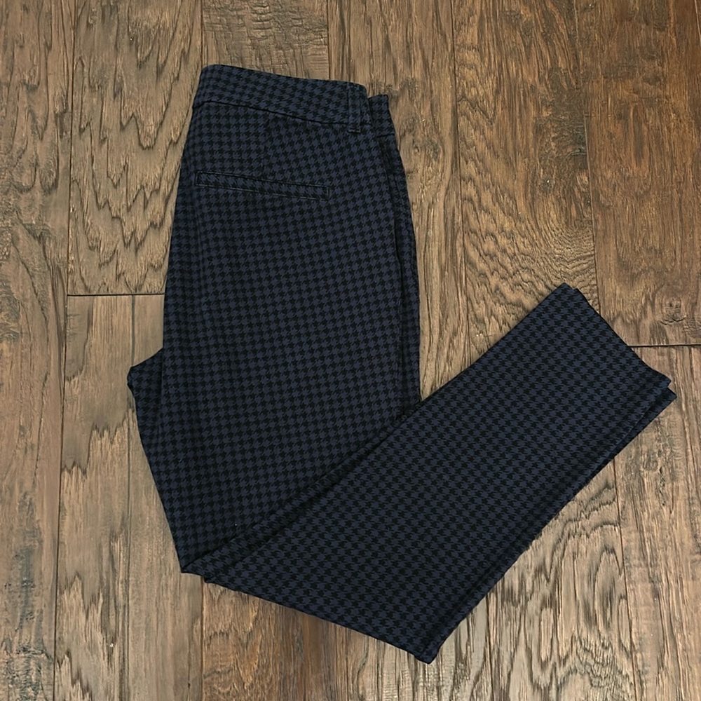 Old Navy Pixie Pants - image 1